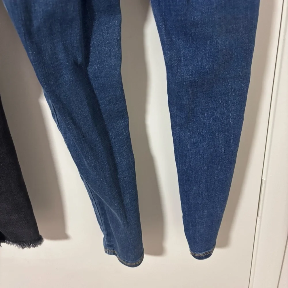 Bundle of 2 Old Navy kids jeans ballerina jeggings and rockstar super skinny